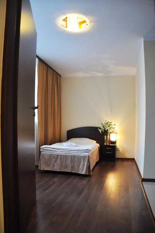 Hotel Pojezierze Szczecinek Quarto foto