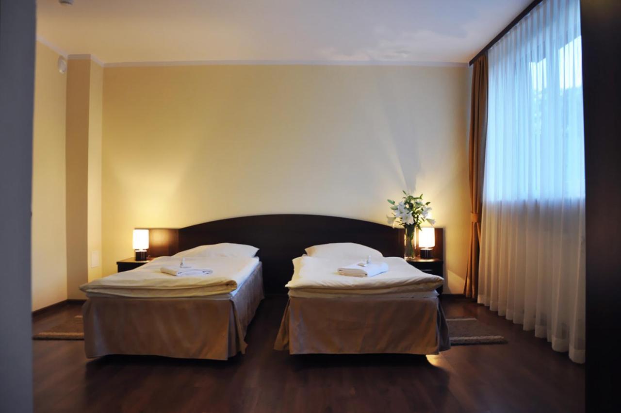 Hotel Pojezierze Szczecinek Quarto foto
