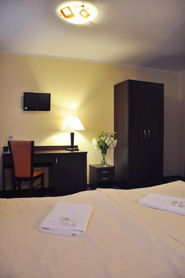 Hotel Pojezierze Szczecinek Quarto foto