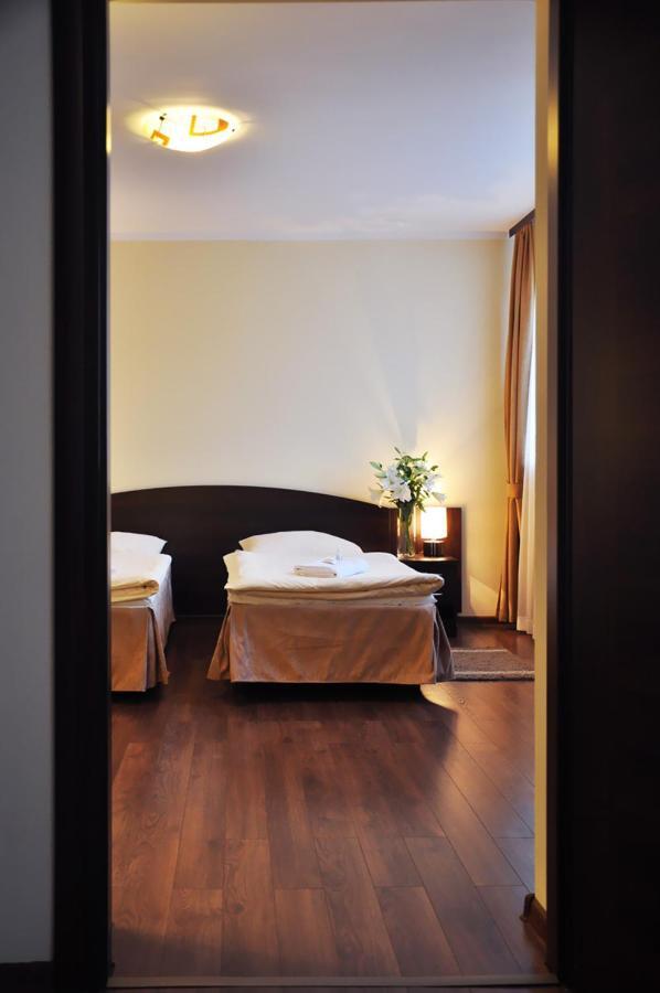Hotel Pojezierze Szczecinek Quarto foto